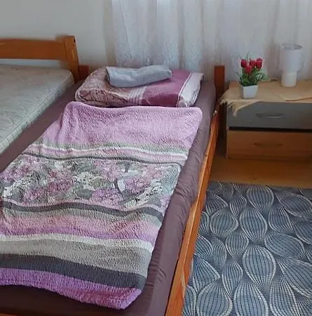 Kekturas-tora Nyilo Badacsonyi Privat Berlemeny Badacsonytomaj