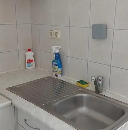 Badacsonyi Kedvezoe Aras -Tora Nyilo Privat Berlemeny Pensjonat *