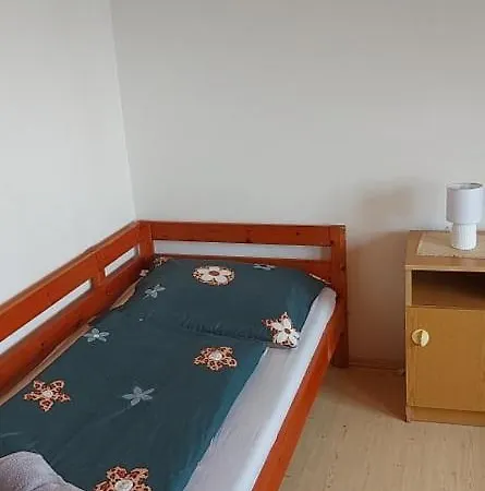 Badacsonyi Kedvezoe Aras -Tora Nyilo Privat Berlemeny *