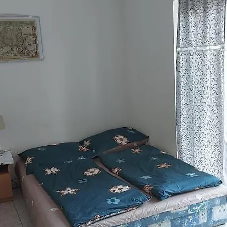 Kéktúrás-tóra Nyíló Badacsonyi Privát Bérlemény Affittacamere Badacsonytomaj