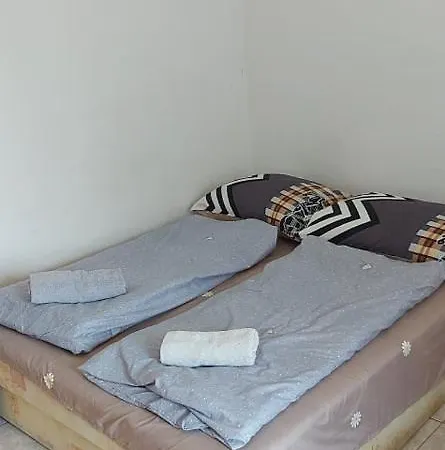Badacsonyi Kedvezoe Aras -Tora Nyilo Privat Berlemeny