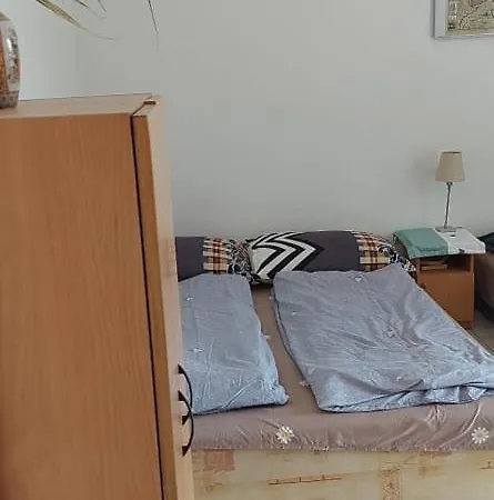 Kekturas-tora Nyilo Badacsonyi Privat Berlemeny Бадачоньтомай