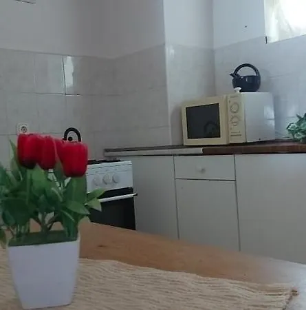 Badacsonyi Kedvezoe Aras -Tora Nyilo Privat Berlemeny * Badacsonytomaj