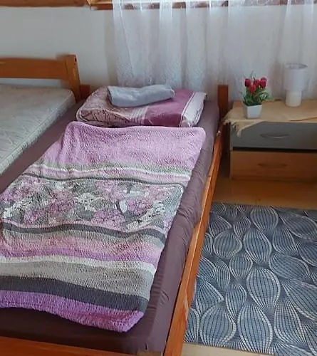 Kekturas-tora Nyilo Badacsonyi Privat Berlemeny Badacsonytomaj