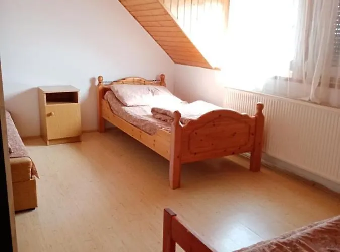 Kekturas-tora Nyilo Badacsonyi Privat Berlemeny بيت ضيافة *