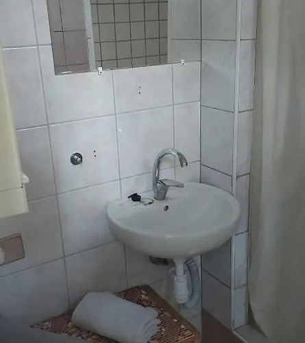 Gæstehus Kekturas-tora Nyilo Badacsonyi Privat Berlemeny *