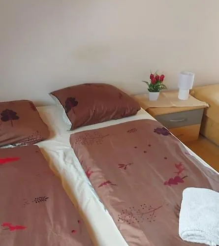 Gæstehus Kekturas-tora Nyilo Badacsonyi Privat Berlemeny *