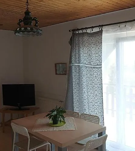 Kekturas-tora Nyilo Badacsonyi Privat Berlemeny *